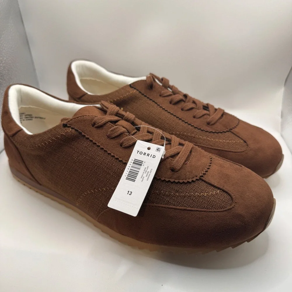 Torrid 13 Sleek Sneaker Women Brown Wide Width Faux Suede Lace Up Low Top 26SPR3